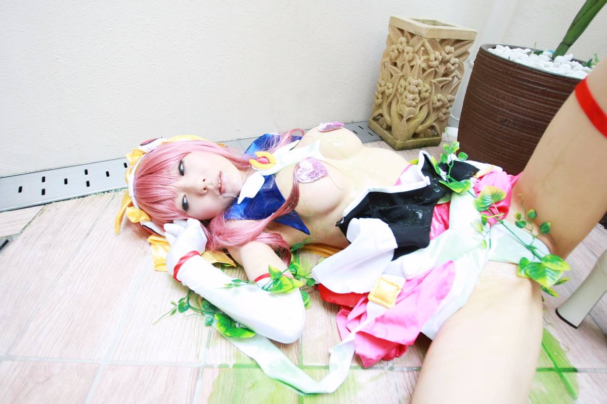 [Honey Bunny] Đánh bại thiên thần