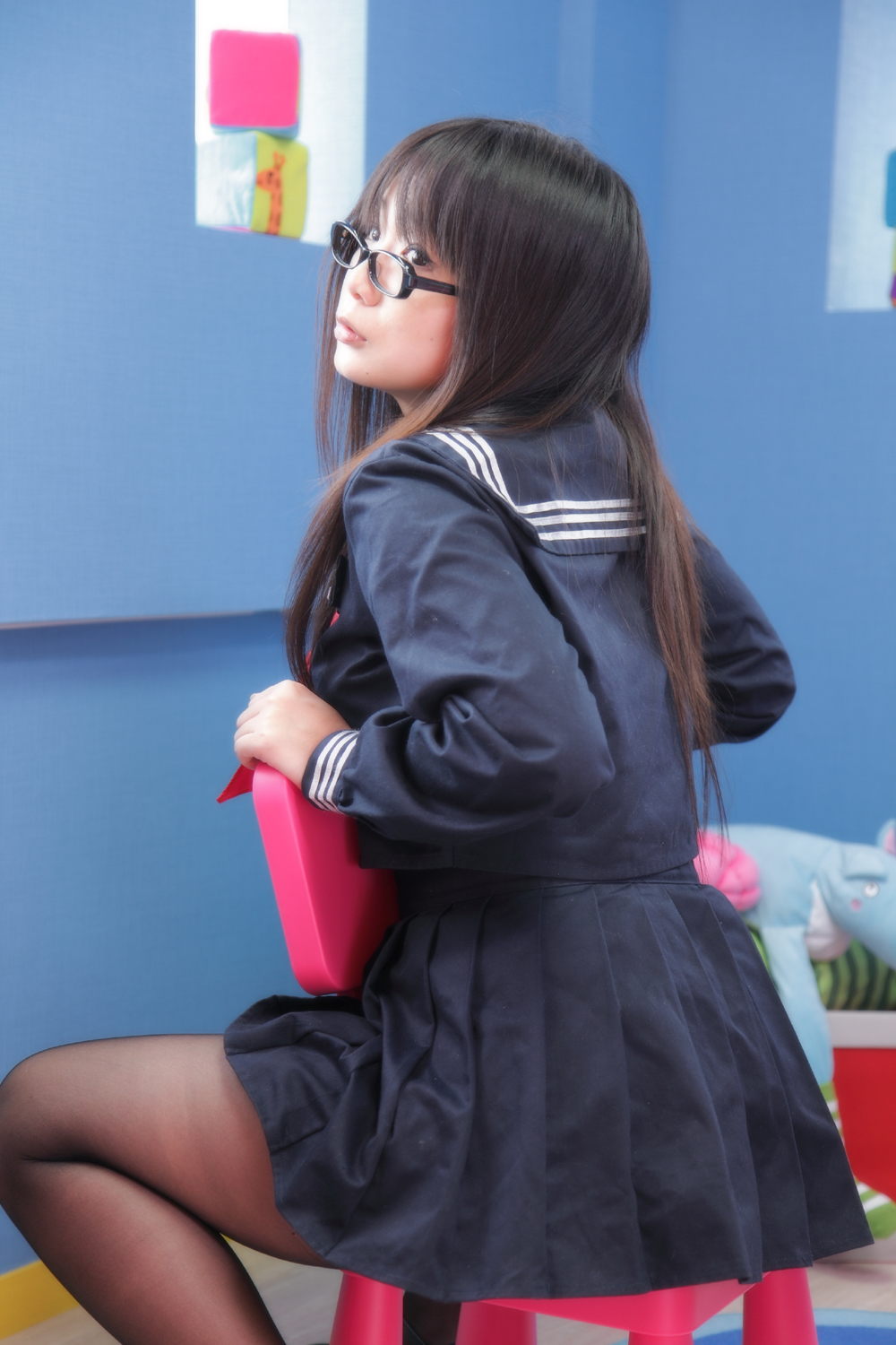 [Sô cô la thô] Các cô gái mặc đồng phục