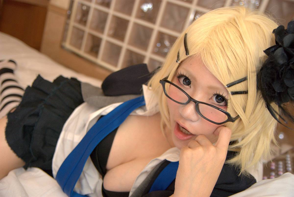 [từ một bông hồng] Dazai Garo 3