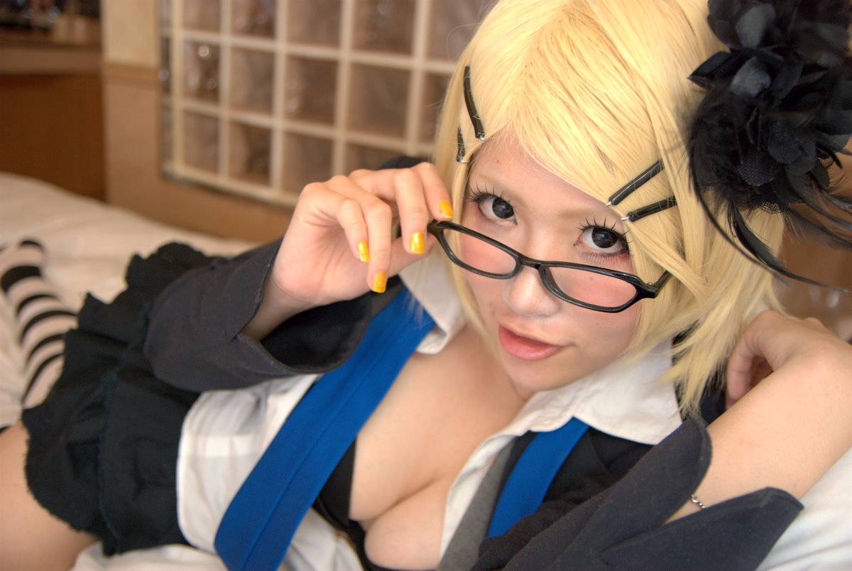 [từ một bông hồng] Dazai Garo 3