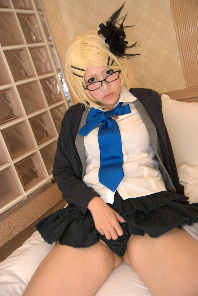 [từ một bông hồng] Dazai Garo 3