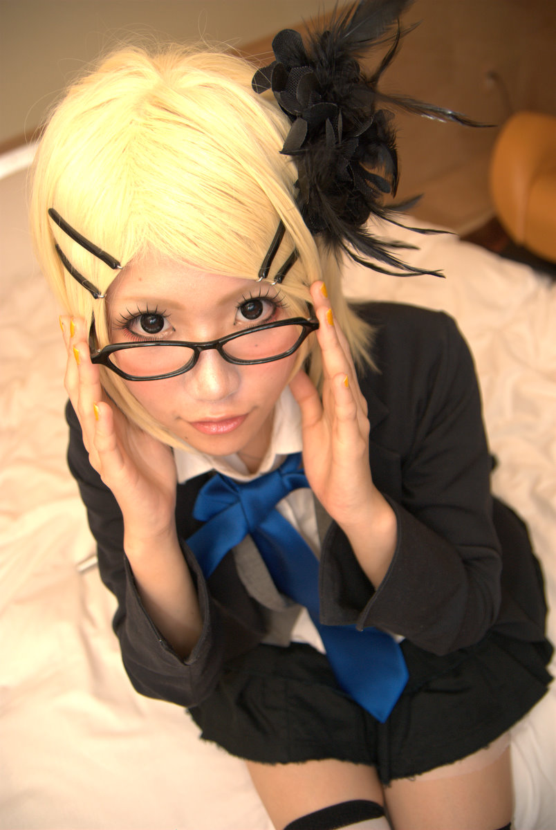 [từ một bông hồng] Dazai Garo 3