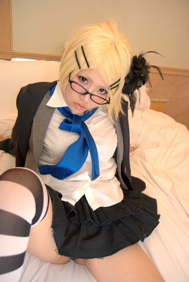 [từ một bông hồng] Dazai Garo 3