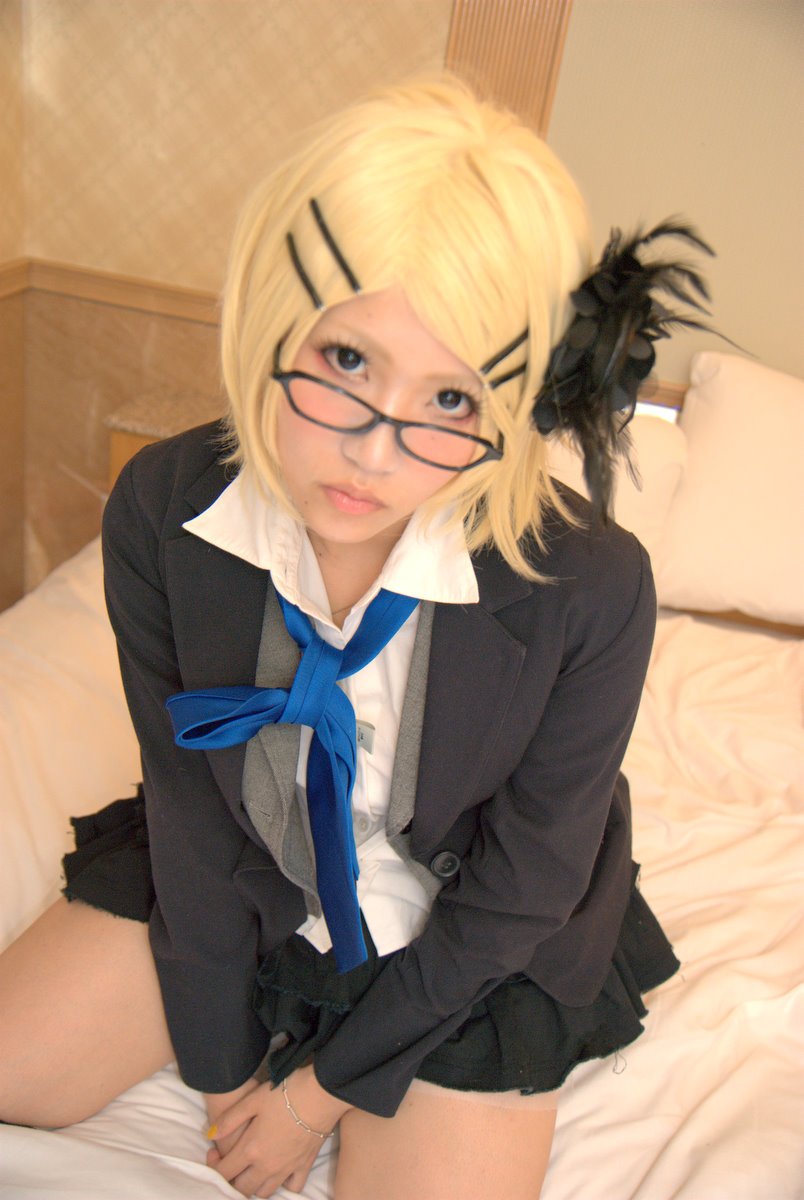 [từ một bông hồng] Dazai Garo 3