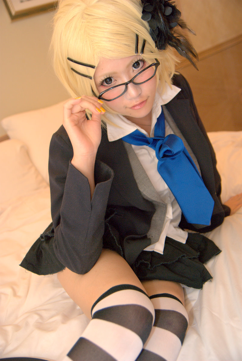 [từ một bông hồng] Dazai Garo 3