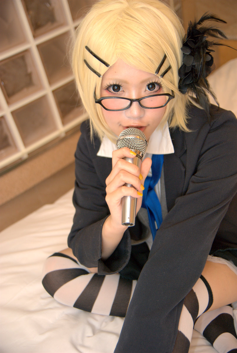 [từ một bông hồng] Dazai Garo 3