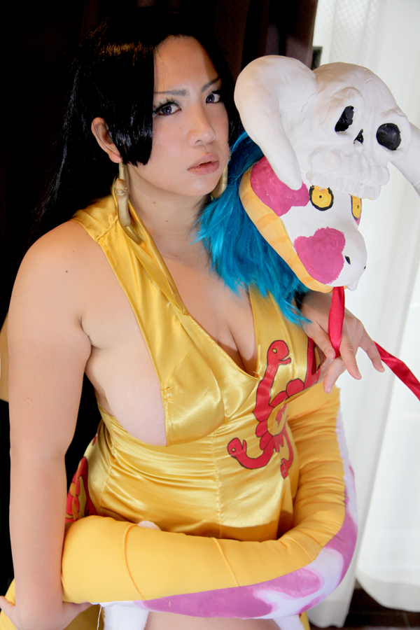 [Mariposa Luz de la Luna] Tình yêu là một cơn bão