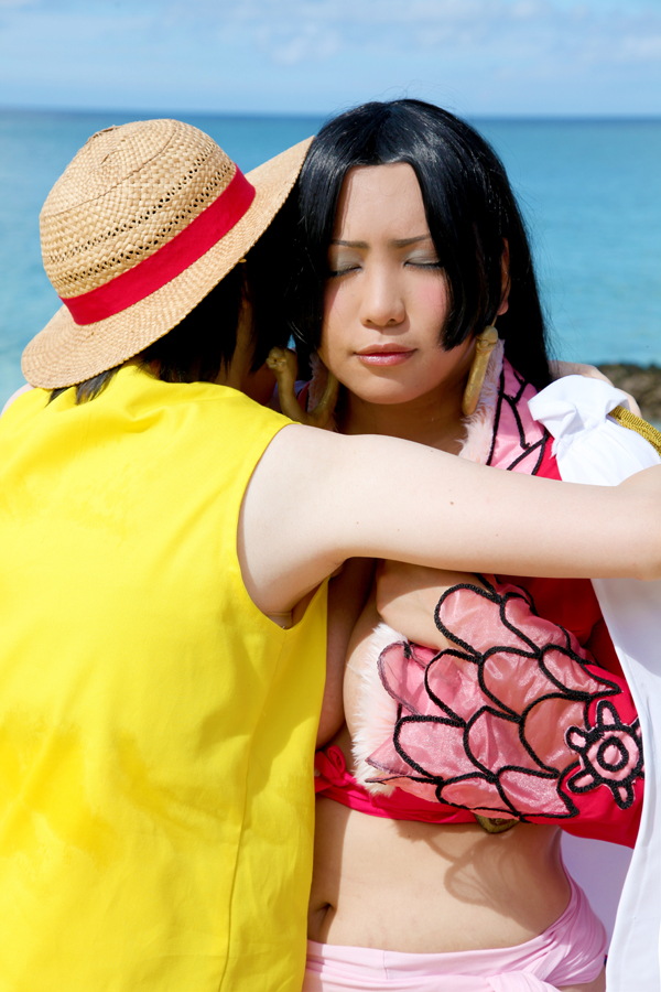 [Mariposa Luz de la Luna] Tình yêu là một cơn bão