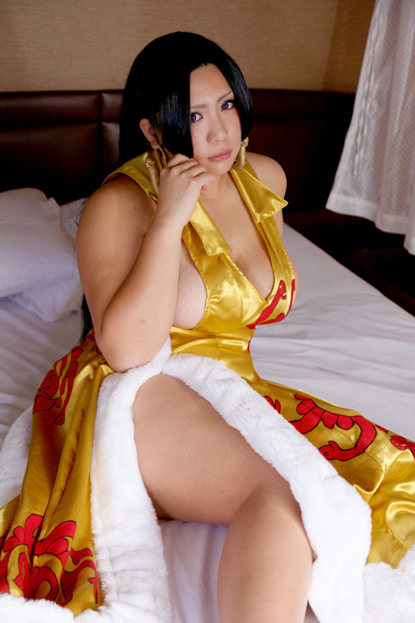 [Mariposa Luz de la Luna] Tình yêu là một cơn bão