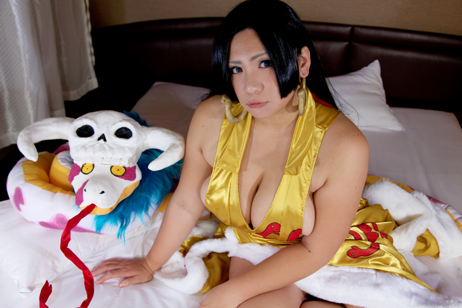 [Mariposa Luz de la Luna] Tình yêu là một cơn bão