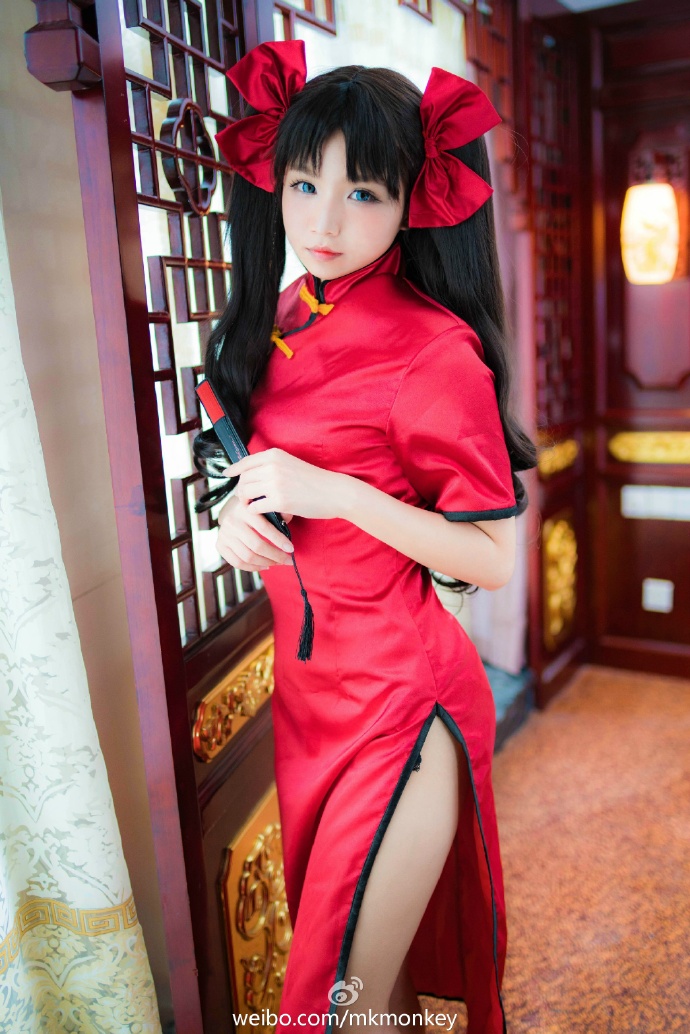 "Đêm béo" Tosaka rin ngày Valentine Red Cheongsam