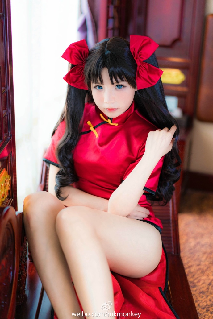 "Đêm béo" Tosaka rin ngày Valentine Red Cheongsam