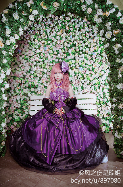 Luka rồng khóc cos