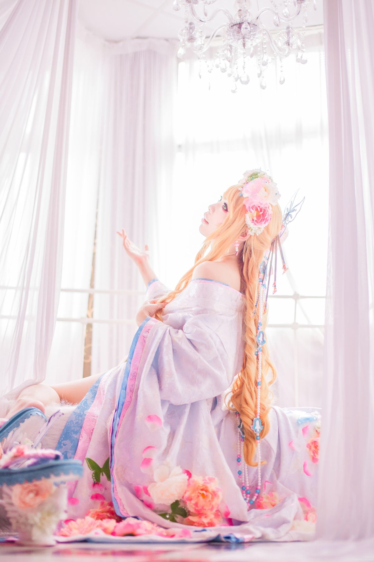 "Yan Han" Yoshihara Anri (Young White Courtesan) c o s p l a y