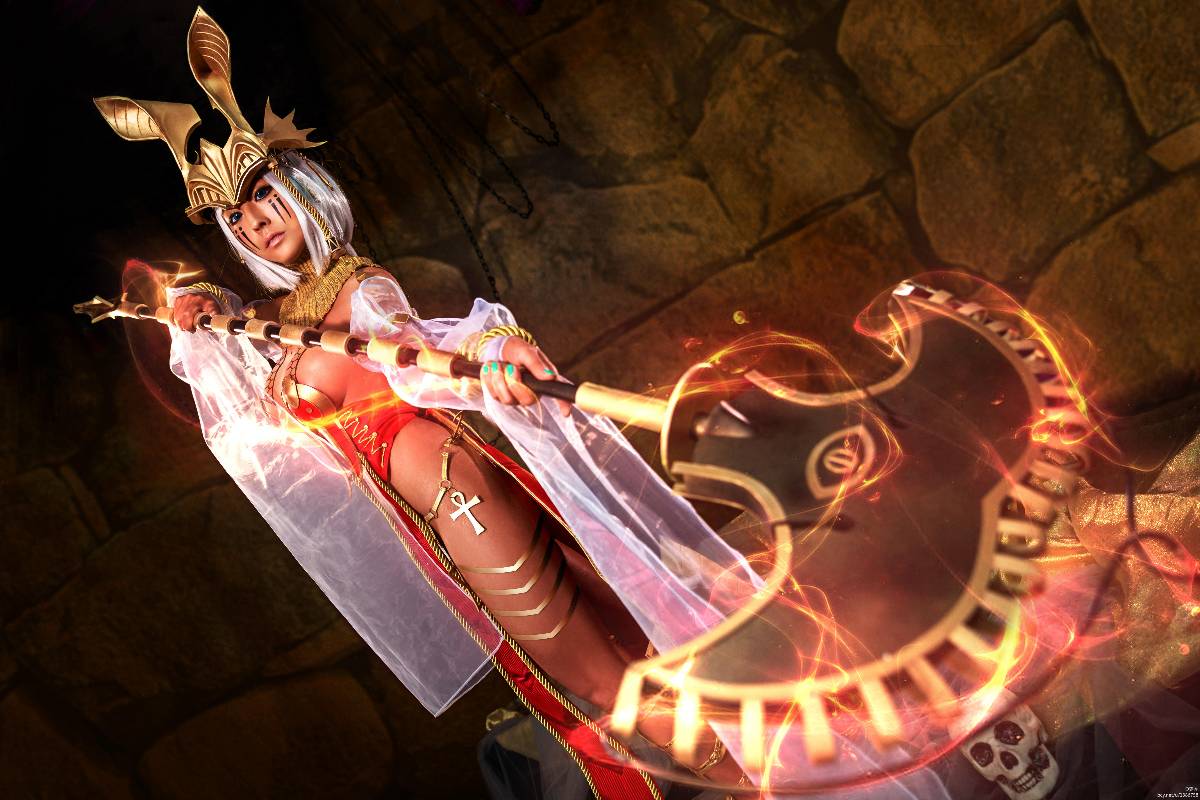 "Locky Heroes" Công chúa sa mạc Yisette C o S P L A Y