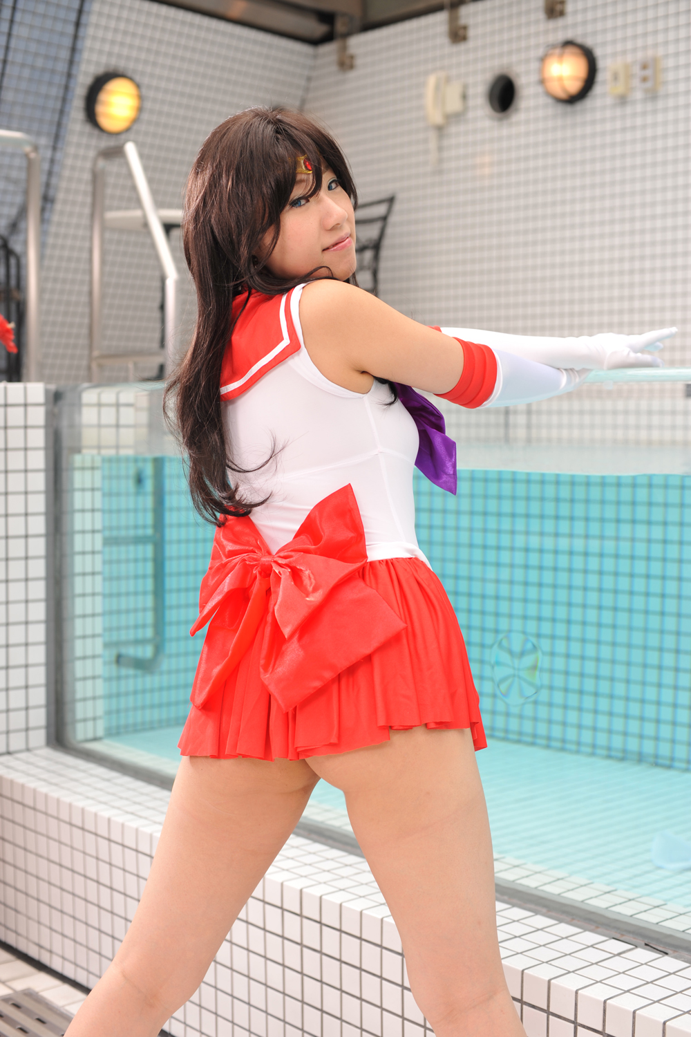 [Net Flower] trừng phạt những linh hồn ma quỷ trong giày cao gót!