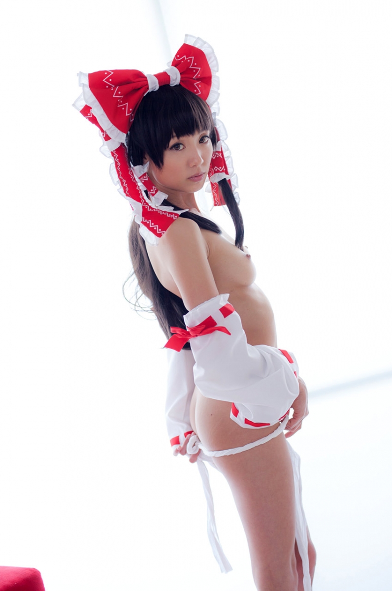Memezawa Megu (Saotome Love) Hình ảnh cosplay của người phụ nữ xinh đẹp với làn da đẹp