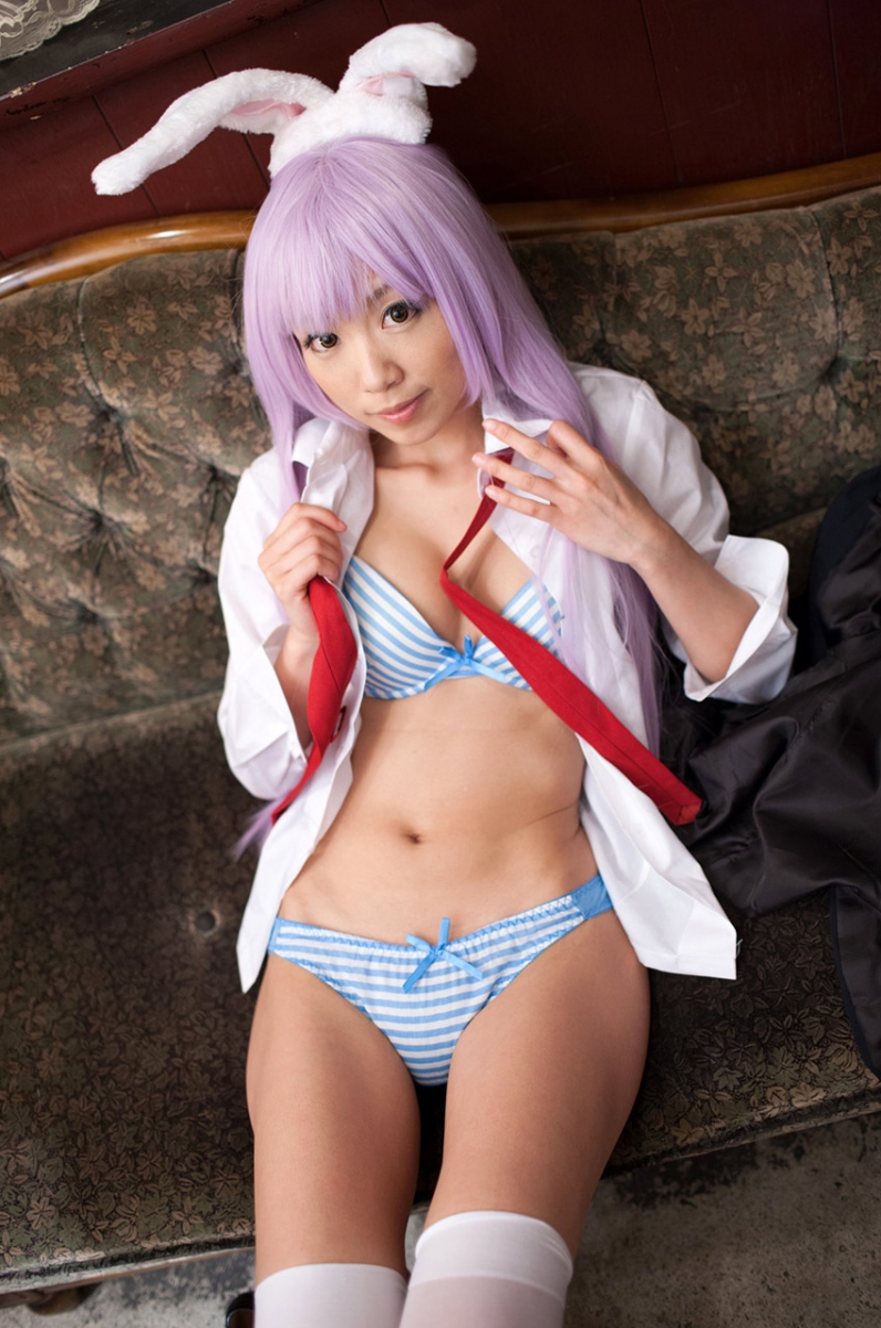 Memezawa Megu (Saotome Love) Hình ảnh cosplay của người phụ nữ xinh đẹp với làn da đẹp