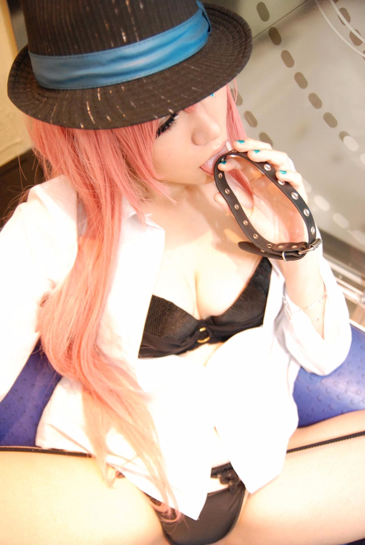 [Từ một bông hồng] Dazai Garo