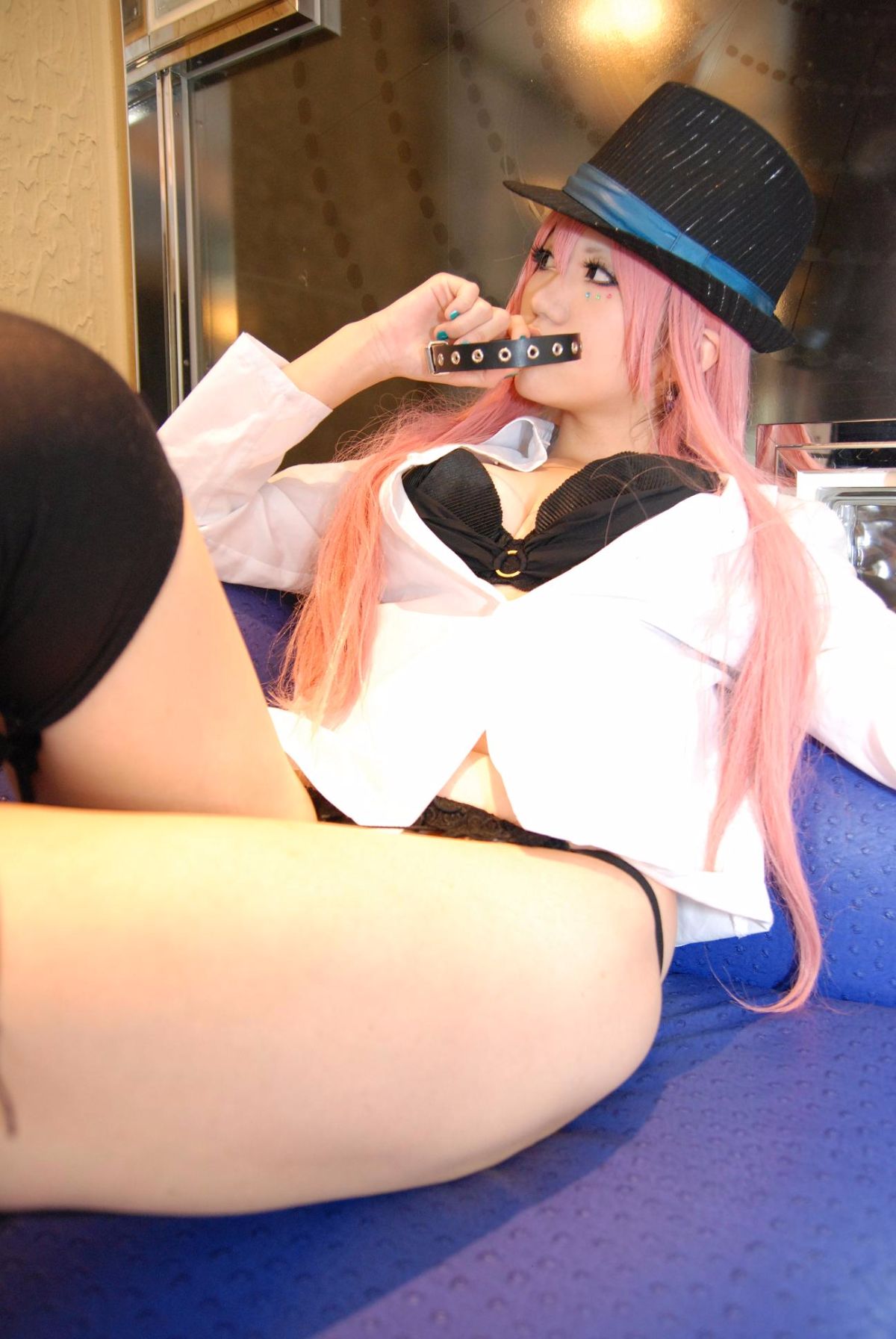 [Từ một bông hồng] Dazai Garo