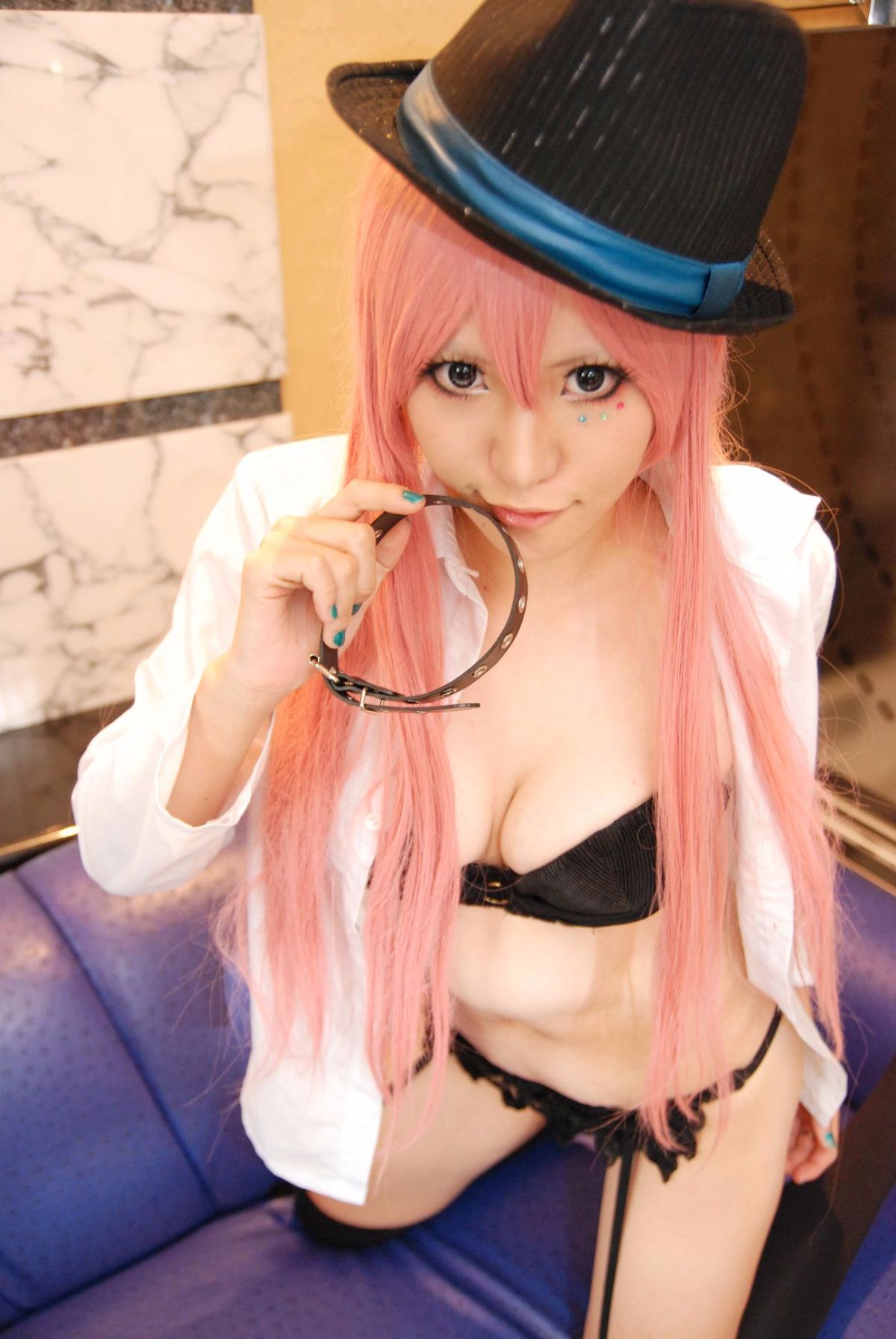 [Từ một bông hồng] Dazai Garo