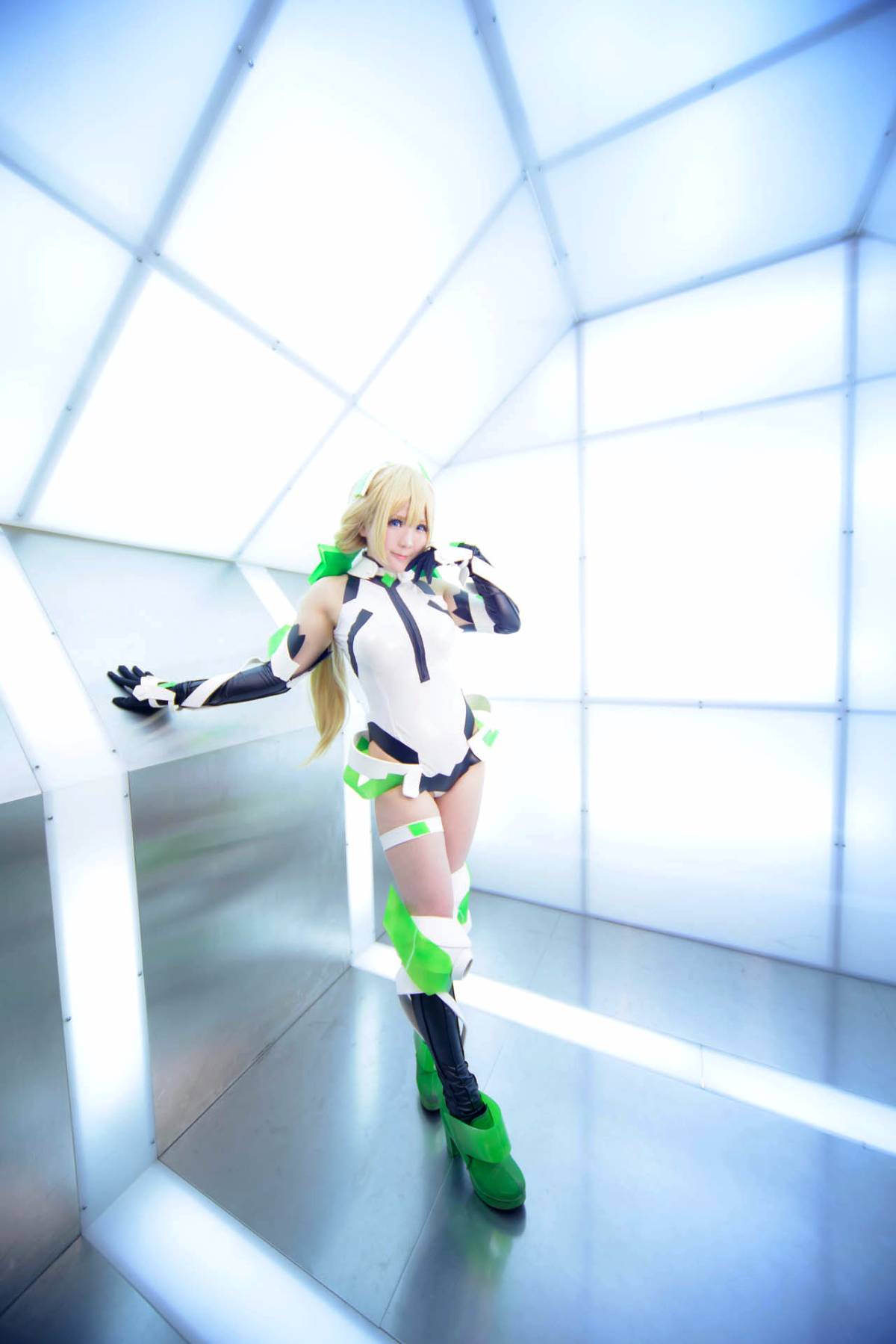 [Chợ Tsukiji (Uotani Gupiko)] bị trục xuất thiên đường