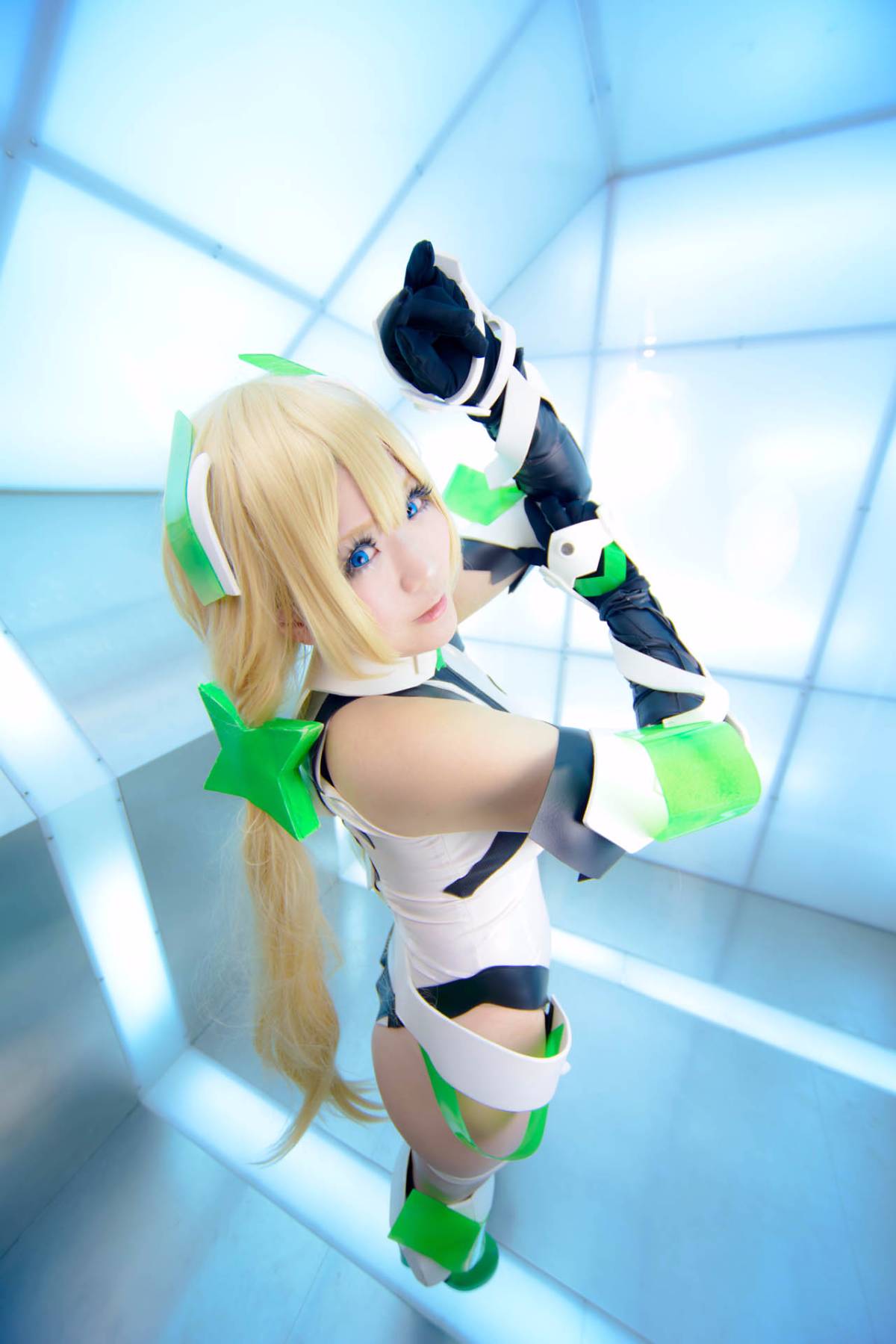 [Chợ Tsukiji (Uotani Gupiko)] bị trục xuất thiên đường