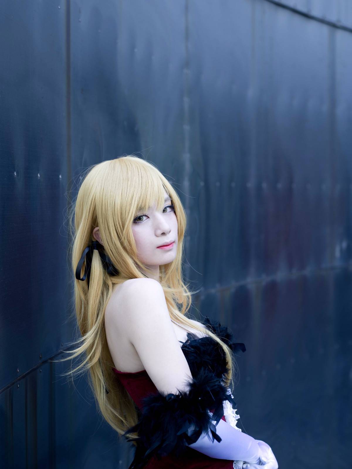 "Câu chuyện về vết thương" Kisshot c o s p l a y