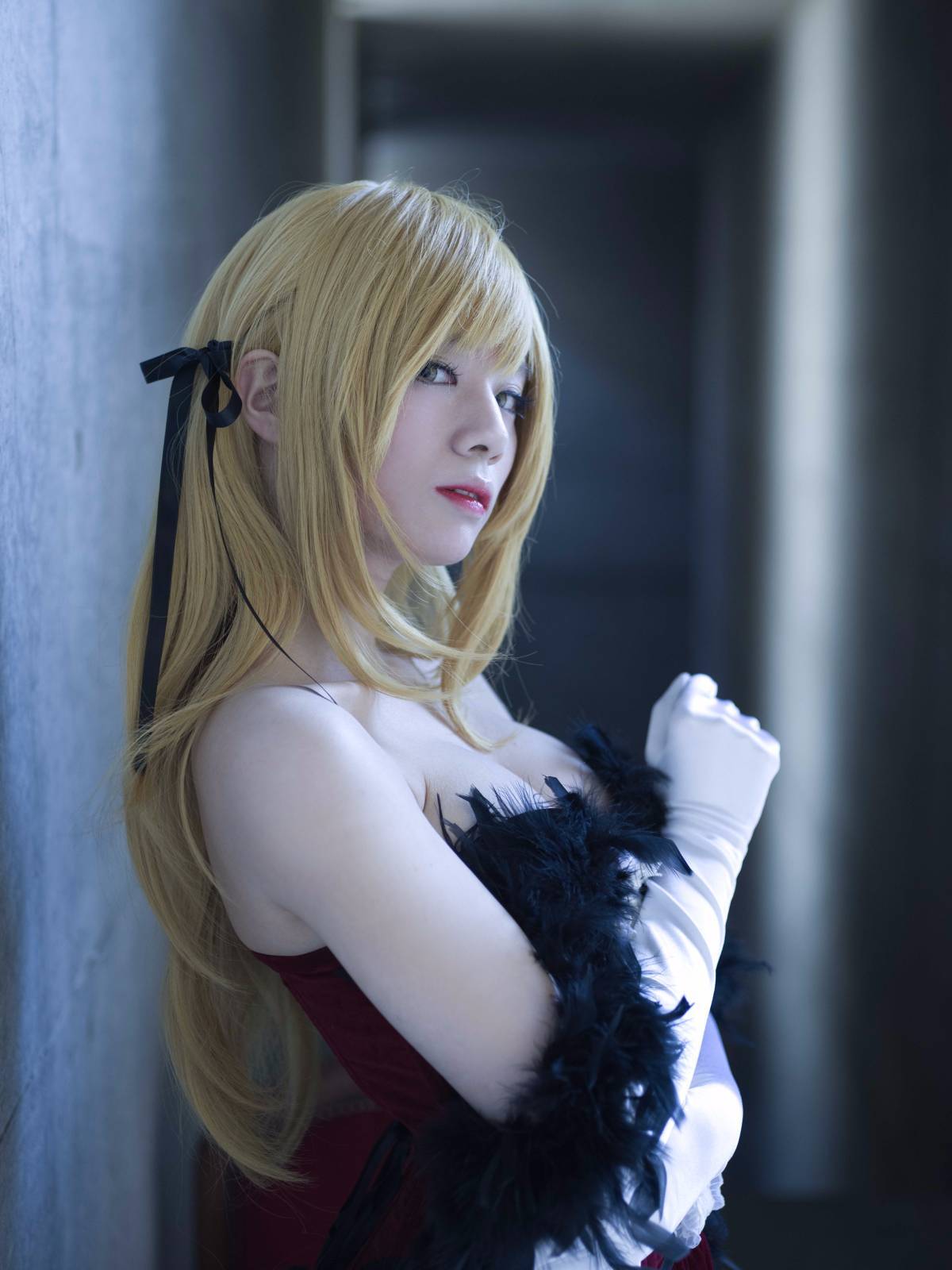 "Câu chuyện về vết thương" Kisshot c o s p l a y