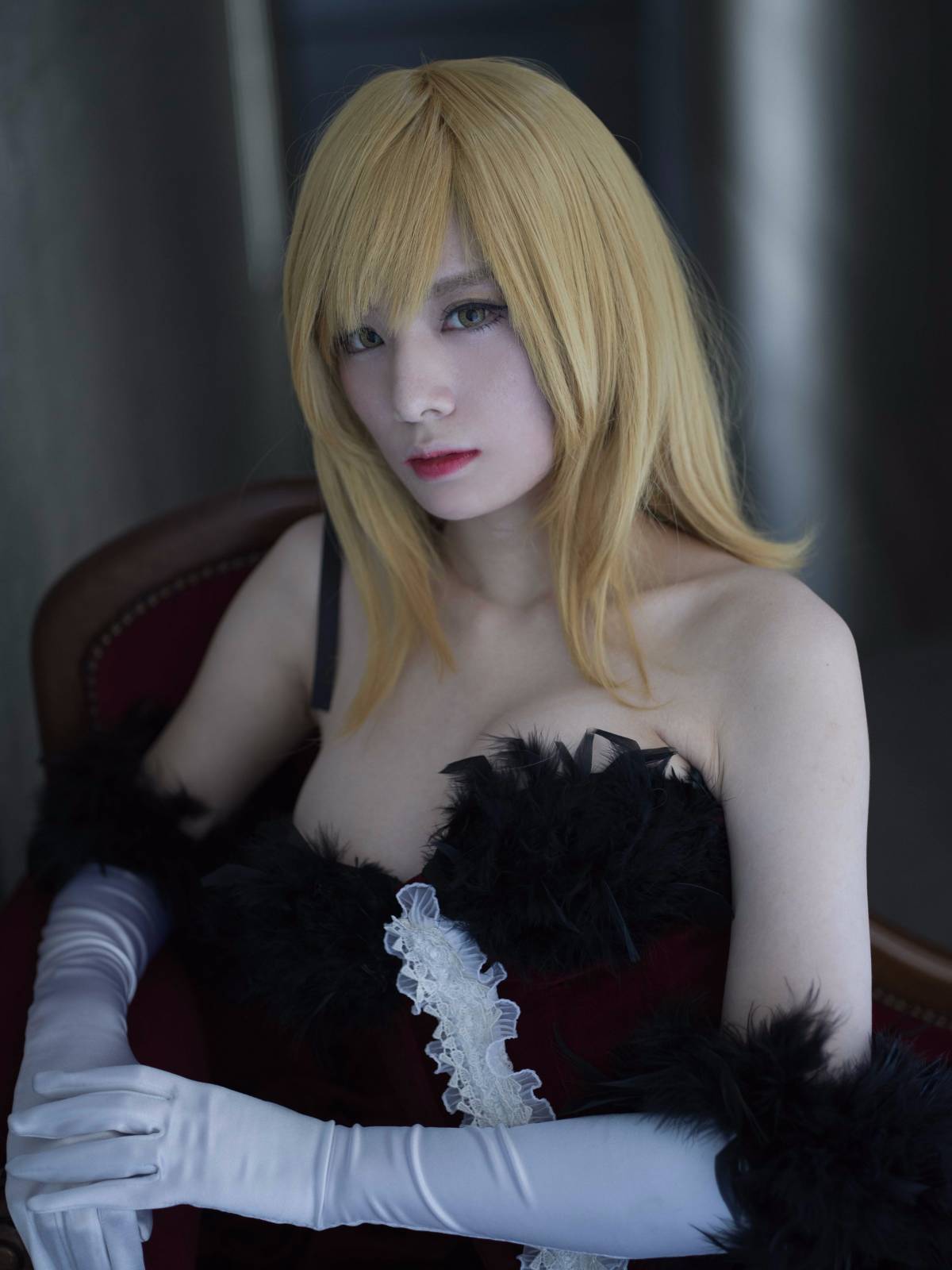 "Câu chuyện về vết thương" Kisshot c o s p l a y