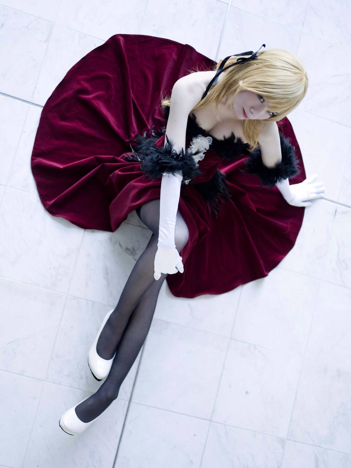 "Câu chuyện về vết thương" Kisshot c o s p l a y