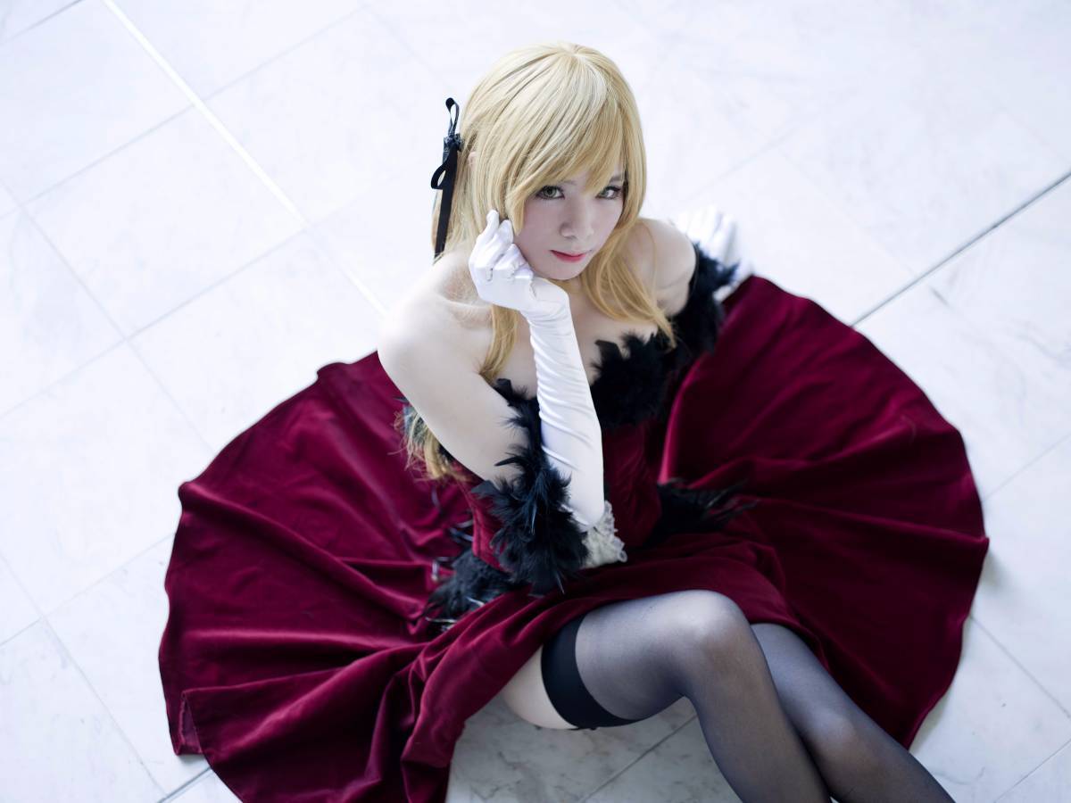 "Câu chuyện về vết thương" Kisshot c o s p l a y