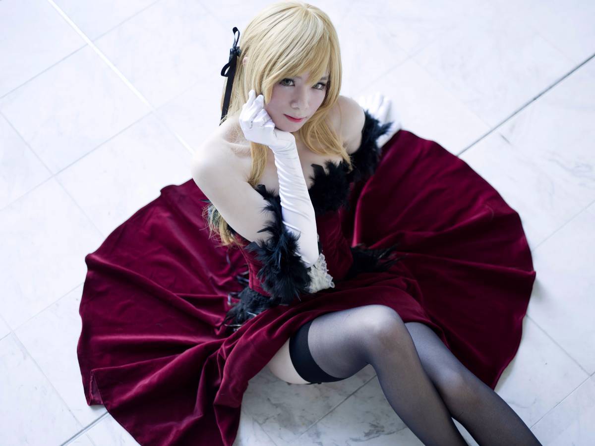 "Câu chuyện về vết thương" Kisshot c o s p l a y