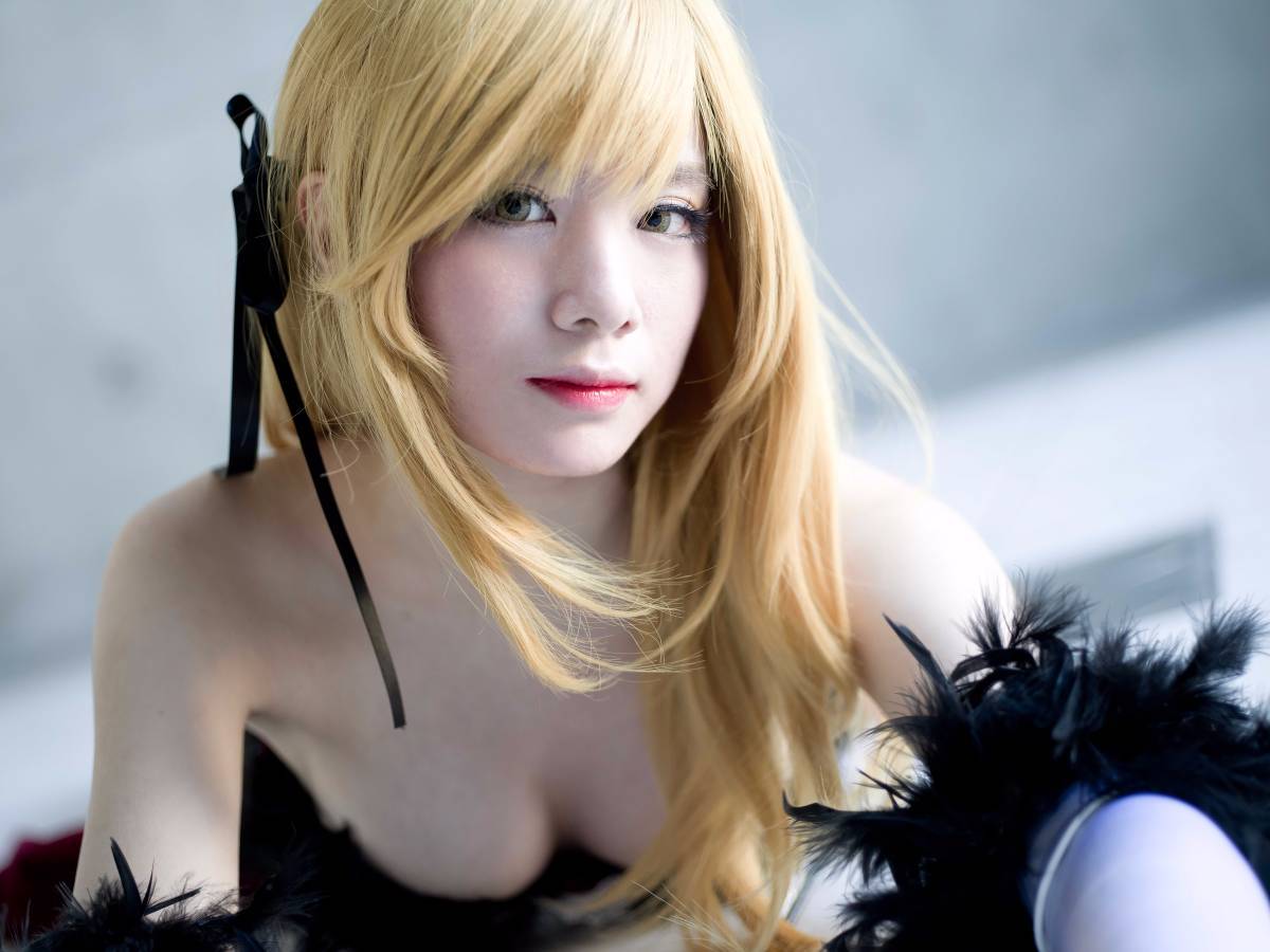 "Câu chuyện về vết thương" Kisshot c o s p l a y