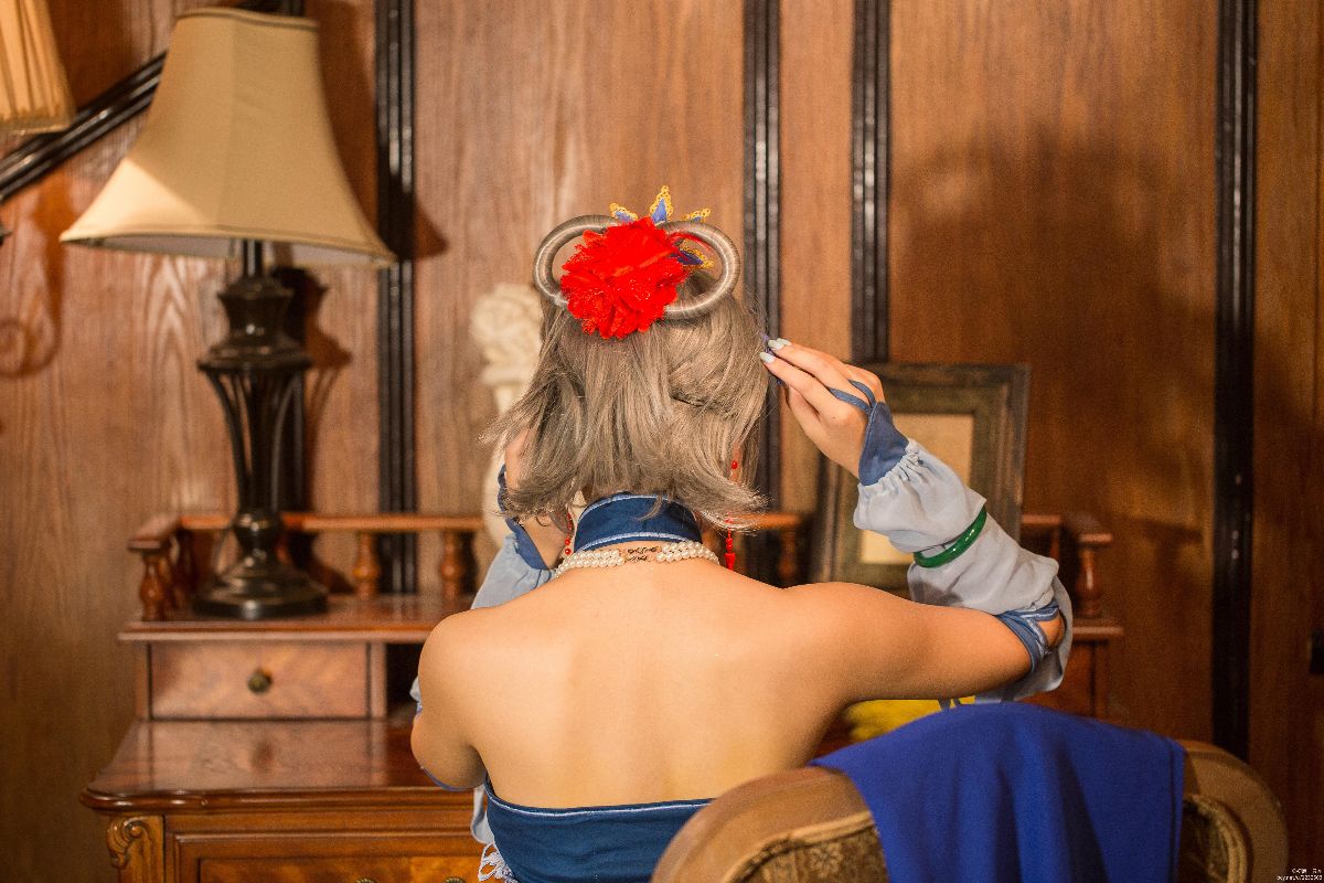 "Vocaloid China" Luo Tianyi's Life giống như một giấc mơ · ca sĩ c o s p l a y