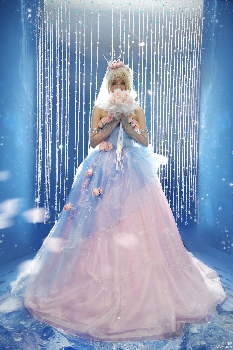 "Miracle Nuannuan" Nuannuan-Ice Crystal Rose Váy cưới C O S P L A Y