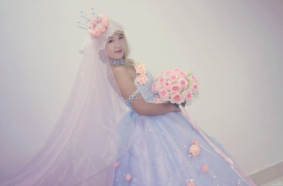 "Miracle Nuannuan" Nuannuan-Ice Crystal Rose Váy cưới C O S P L A Y