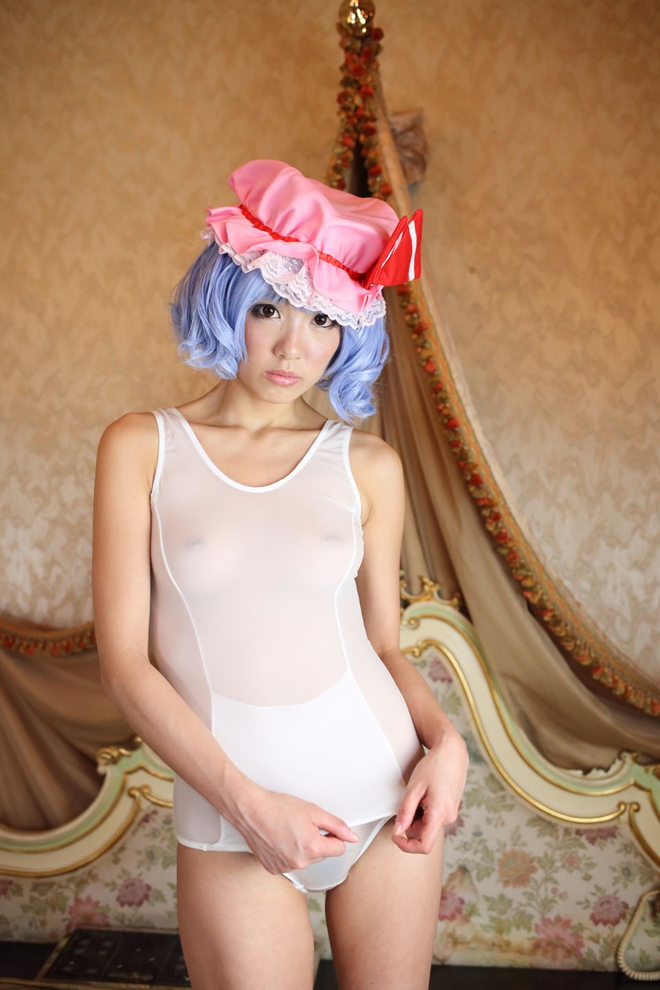 Tôi muốn có một âm hộ loli đầy đặn của một cô gái trẻ ngực nhỏ