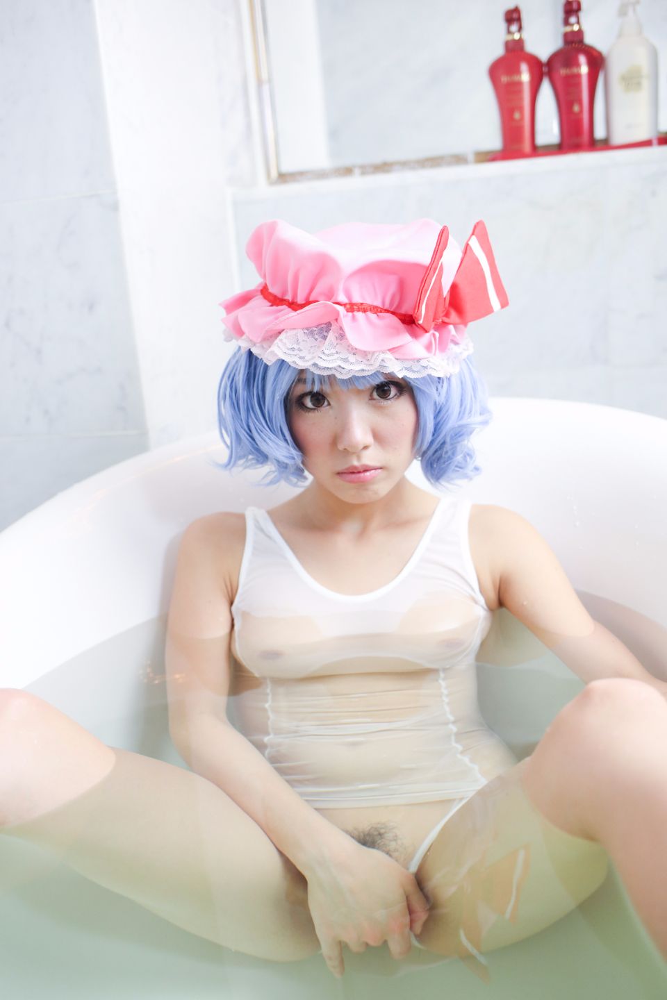 Tôi muốn có một âm hộ loli đầy đặn của một cô gái trẻ ngực nhỏ