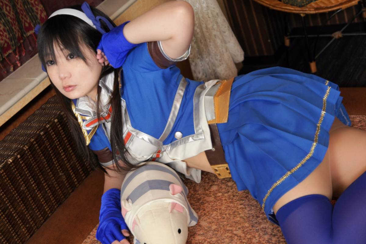 [Raw Chocolate] Monster Hunter Cosplay Rom