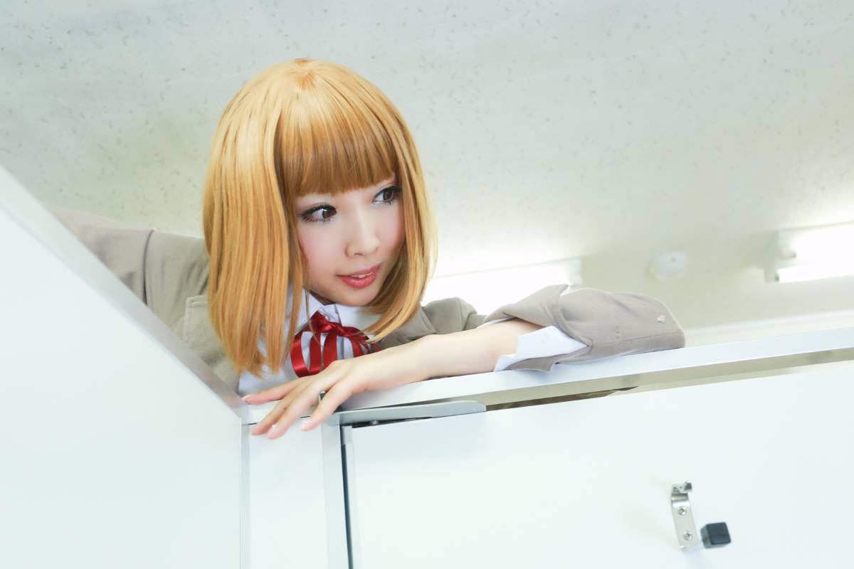 (C89) [PinkyYoku] Nhà tù Cafe