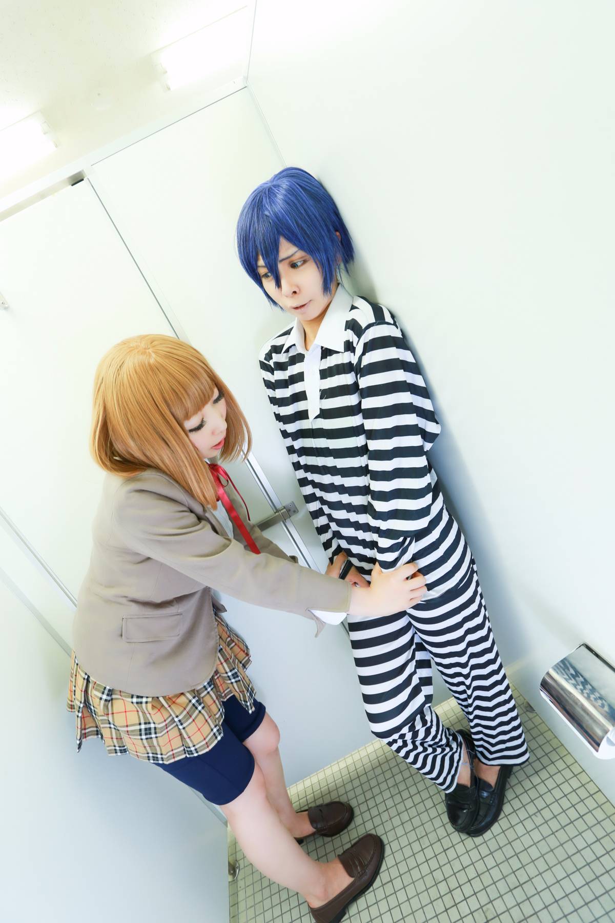 (C89) [PinkyYoku] Nhà tù Cafe