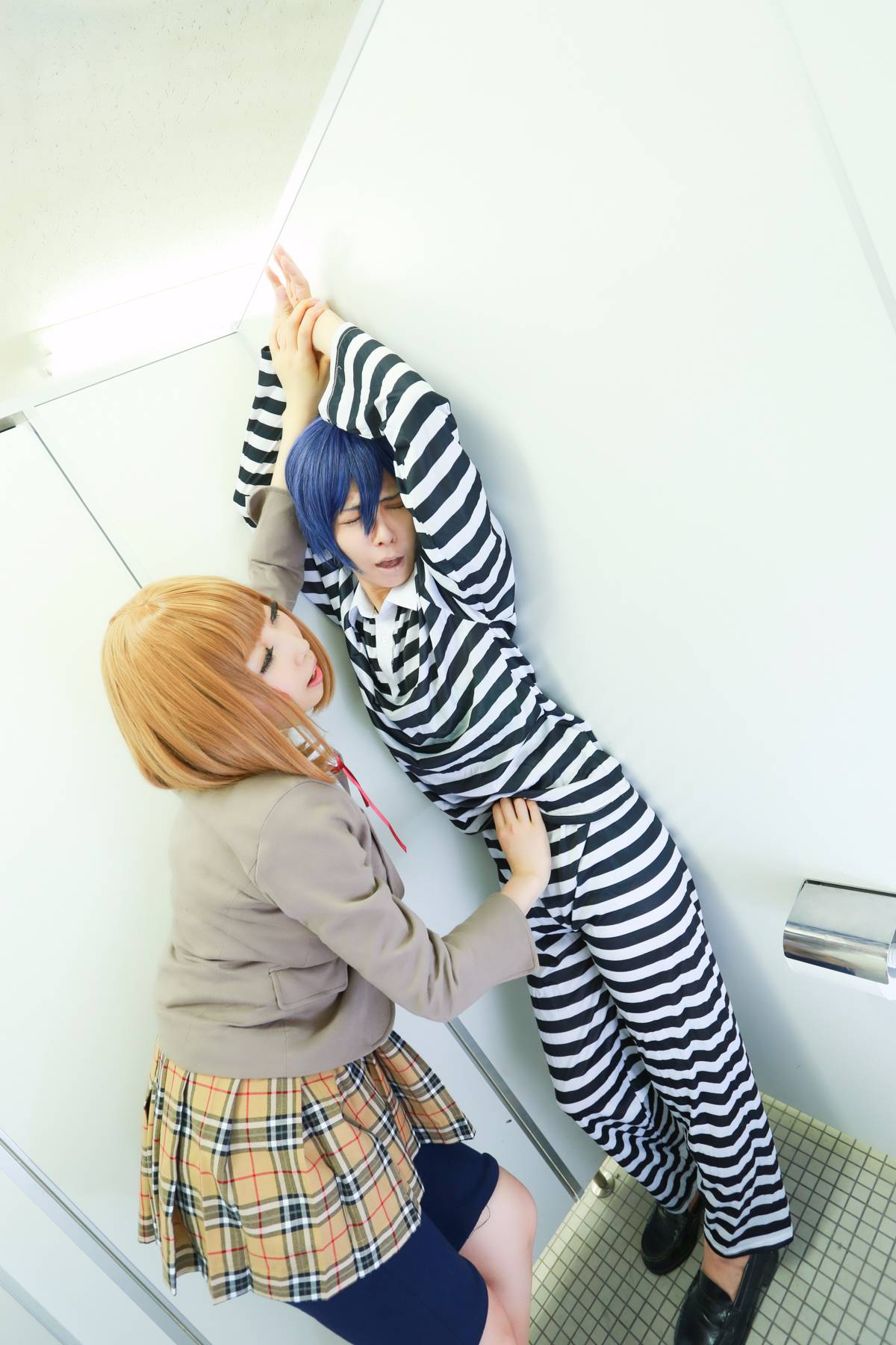 (C89) [PinkyYoku] Nhà tù Cafe