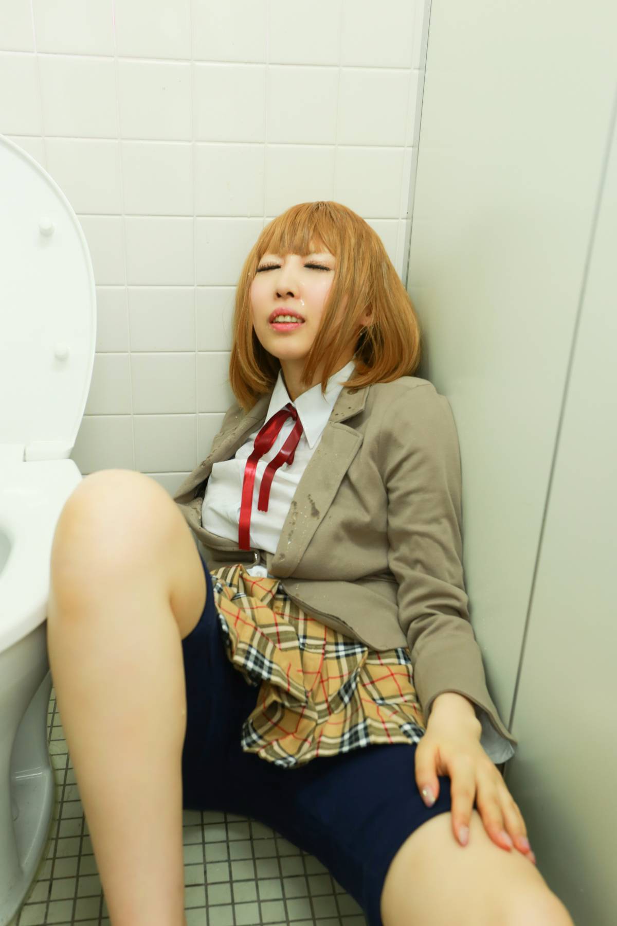 (C89) [PinkyYoku] Nhà tù Cafe