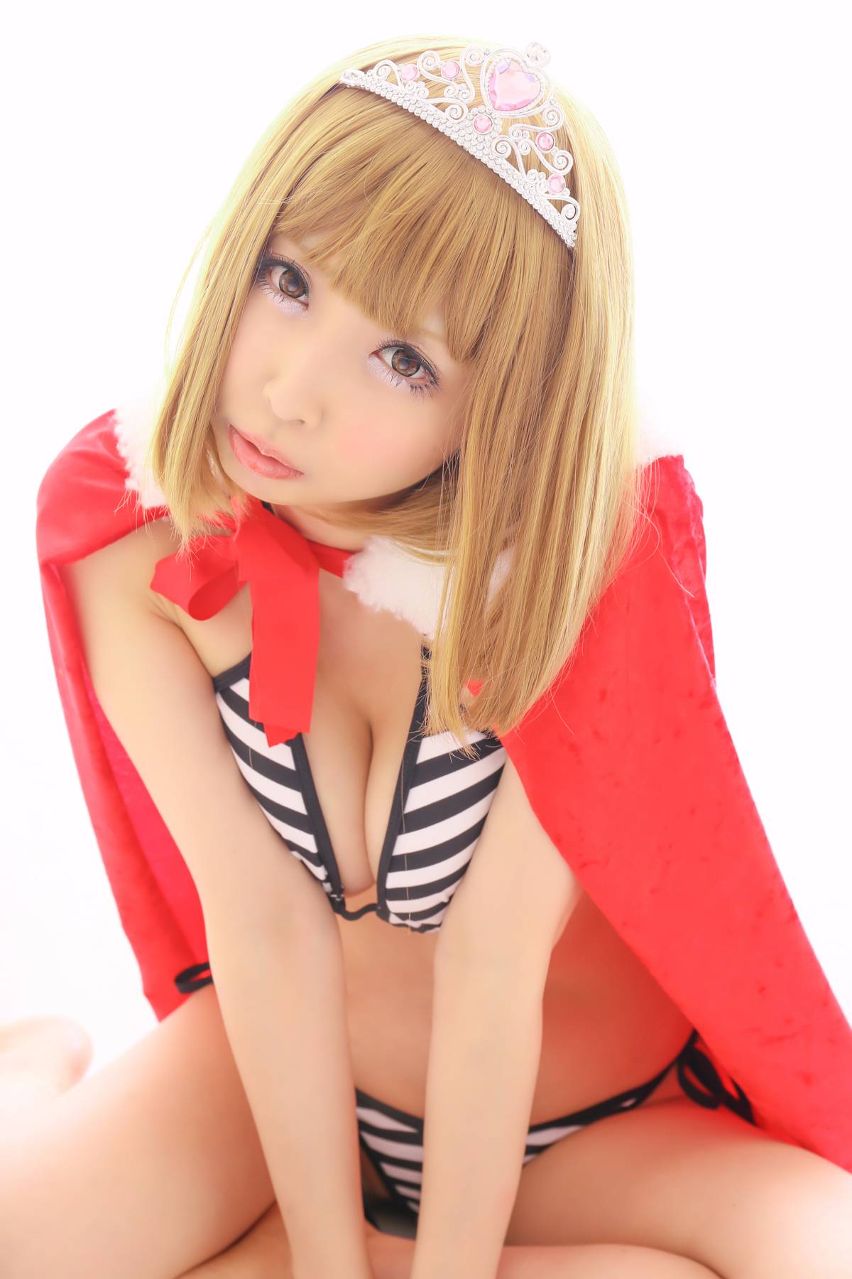 (C89) [PinkyYoku] Nhà tù Cafe