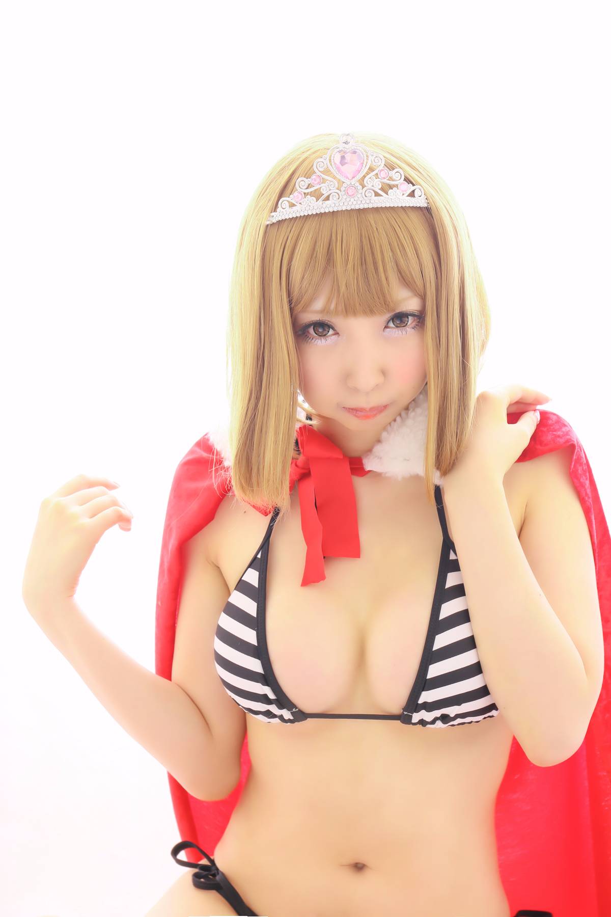 (C89) [PinkyYoku] Nhà tù Cafe