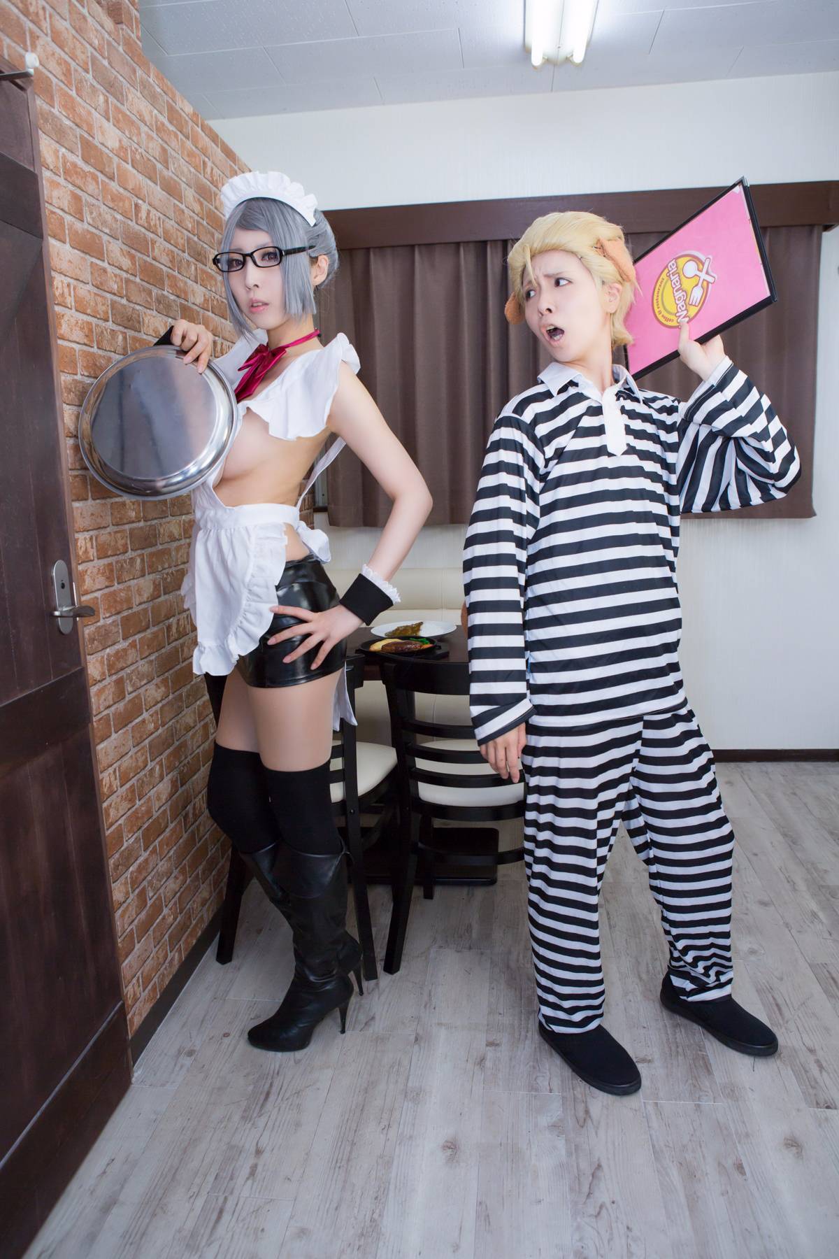 (C89) [PinkyYoku] Nhà tù Cafe