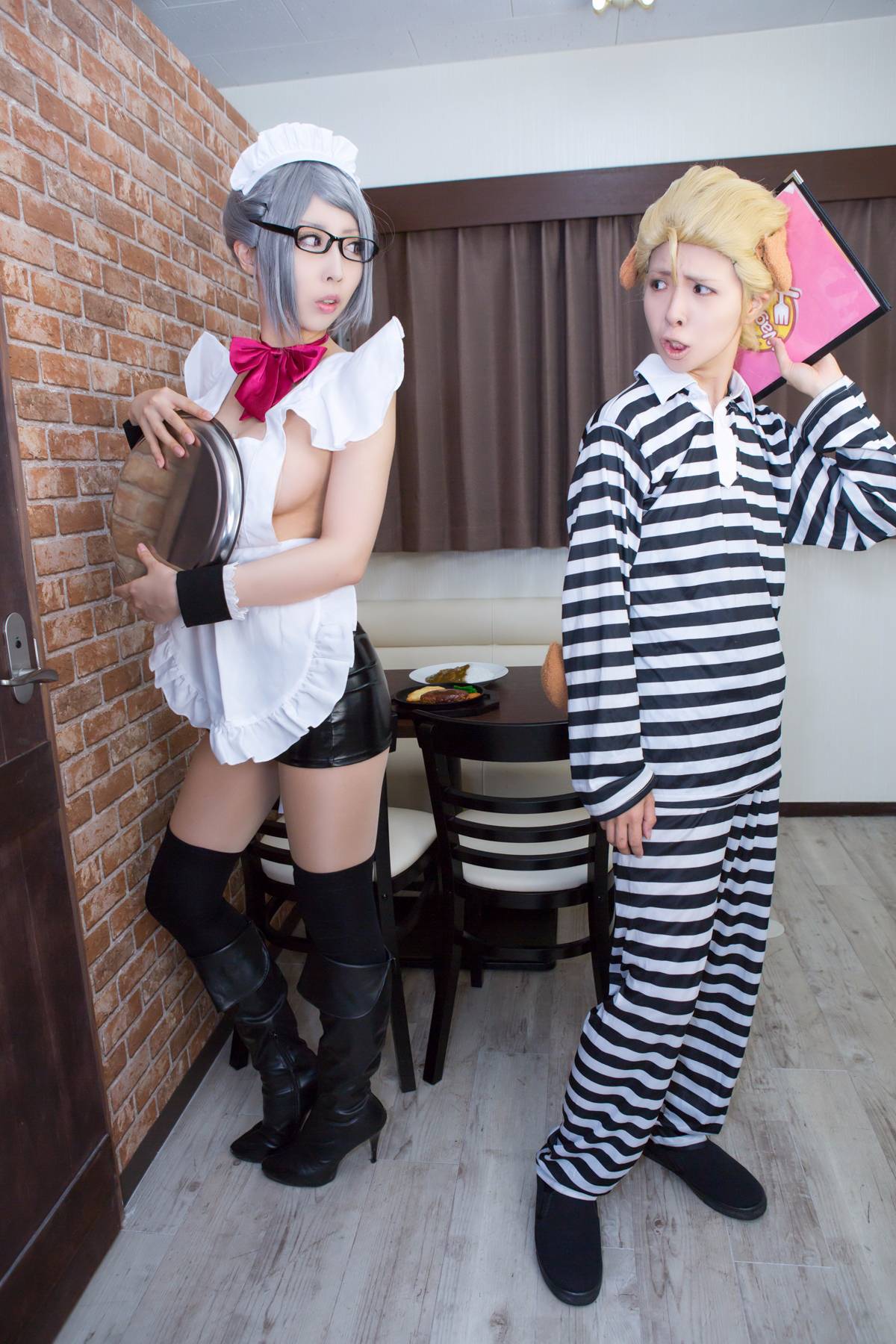 (C89) [PinkyYoku] Nhà tù Cafe