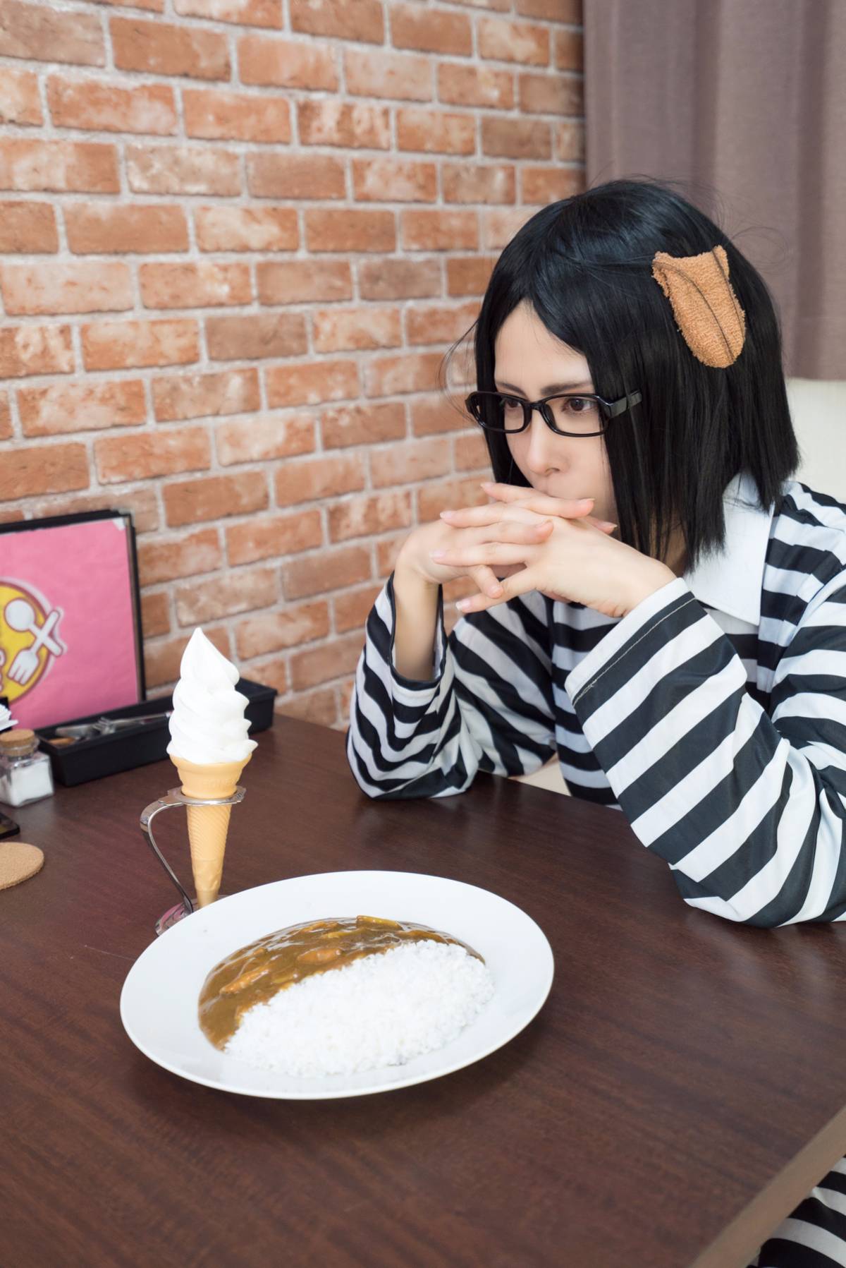 (C89) [PinkyYoku] Nhà tù Cafe