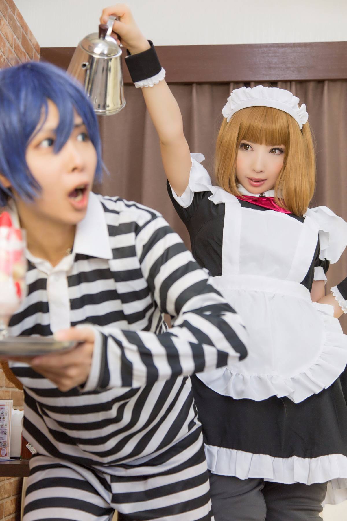 (C89) [PinkyYoku] Nhà tù Cafe